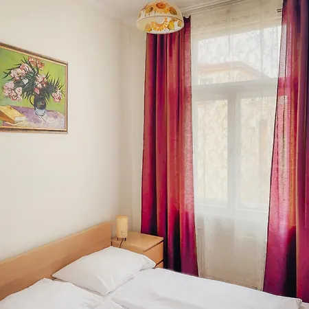 Apartments Prague Apartment *